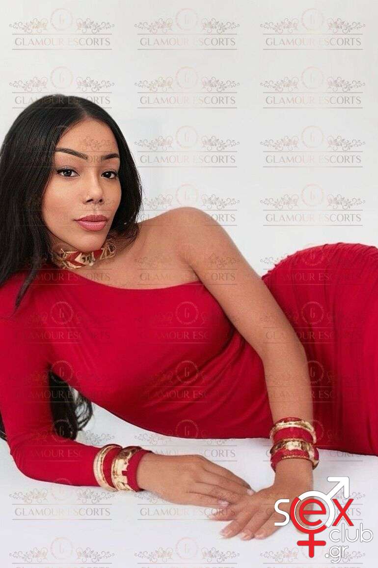 Escort-Taylor-2-8438
