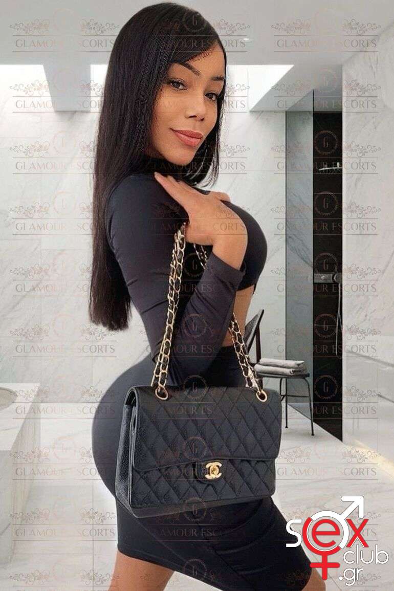 Escort-Taylor-2-8438