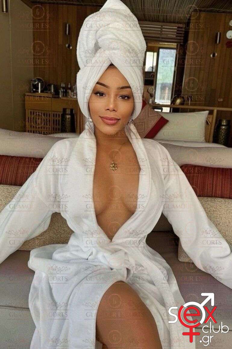 Escort-Taylor-2-8438