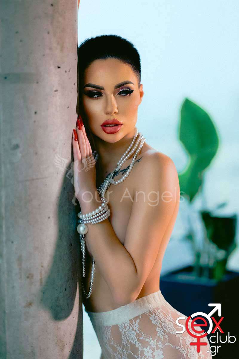Escort-Angie-4-8651