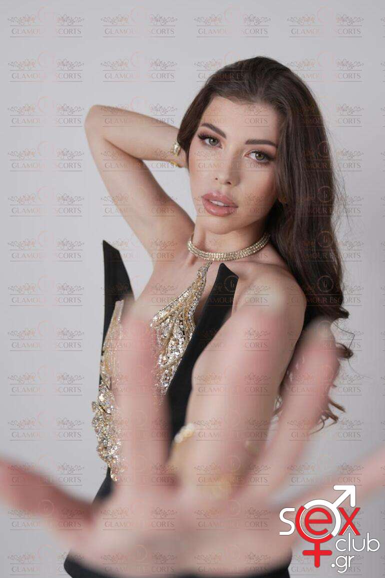 Escort-Amira-2-8686