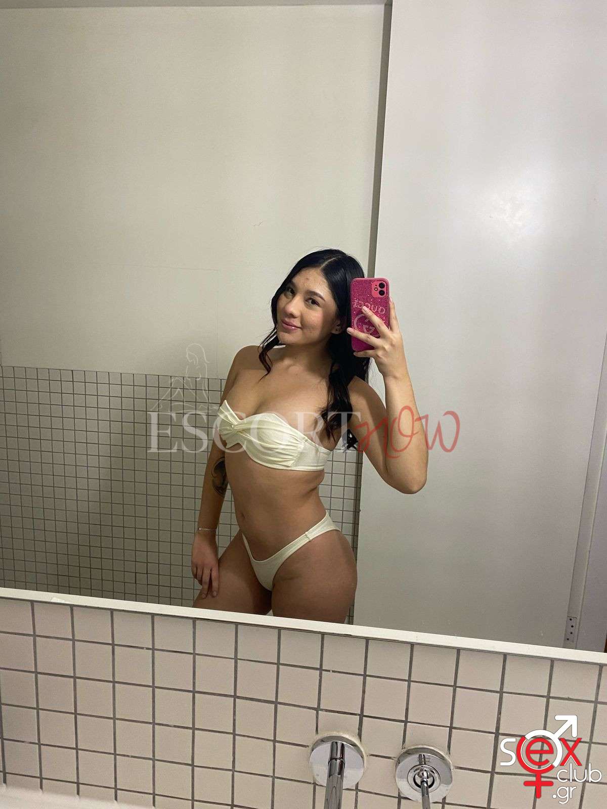 Escort-Sara-8808