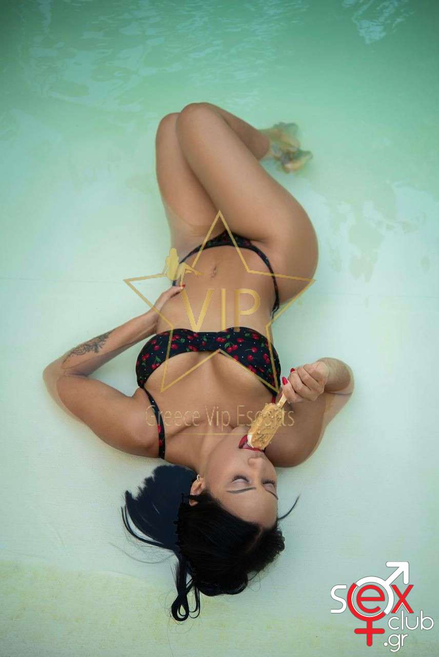 Escort-Aria-8932