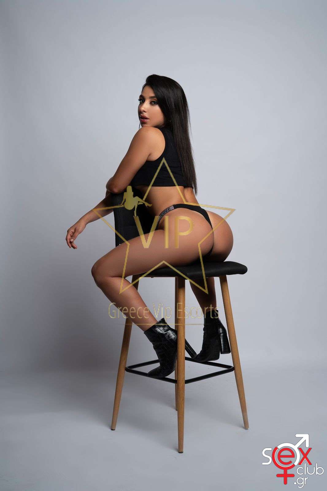 Escort-Larissa-2-8983