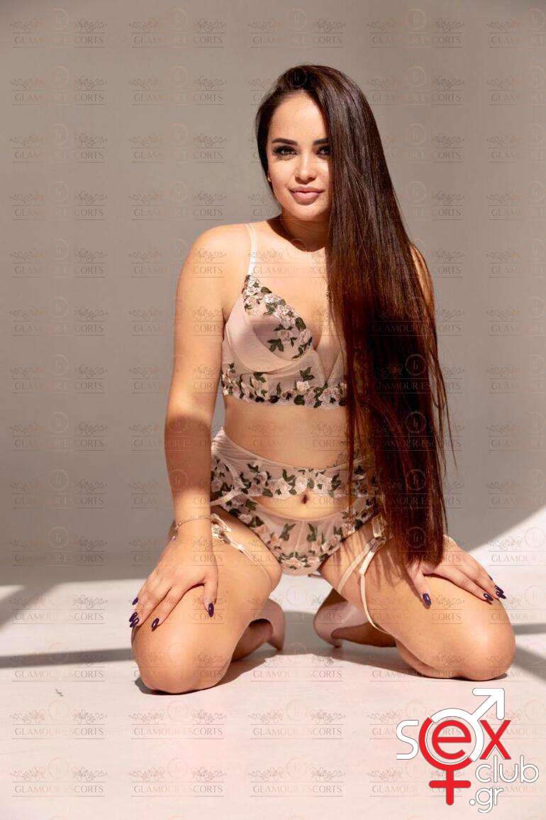 Escort-Karina-10-8910