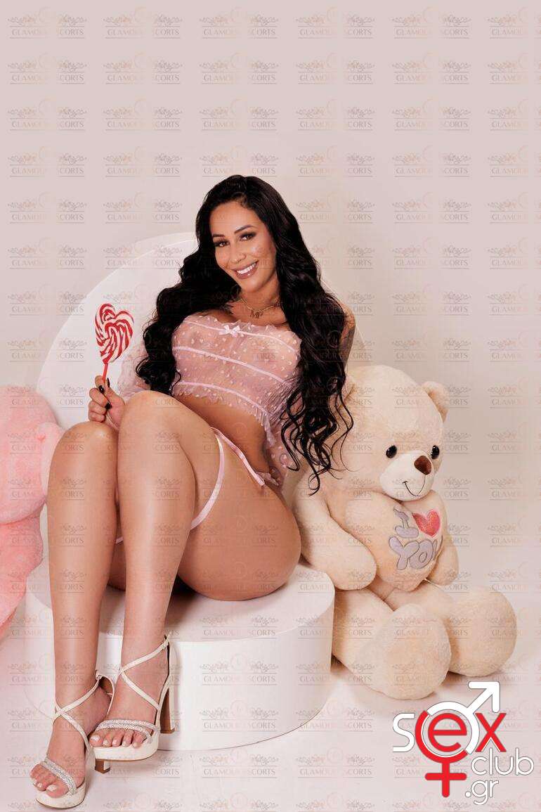 Escort-Dara-9160