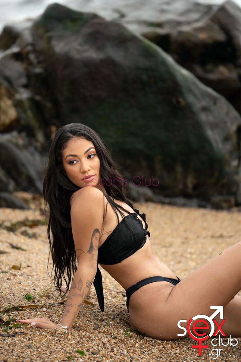 Escort-Juliana-9060