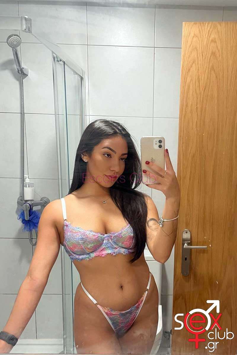 Escort-Juliana-9060