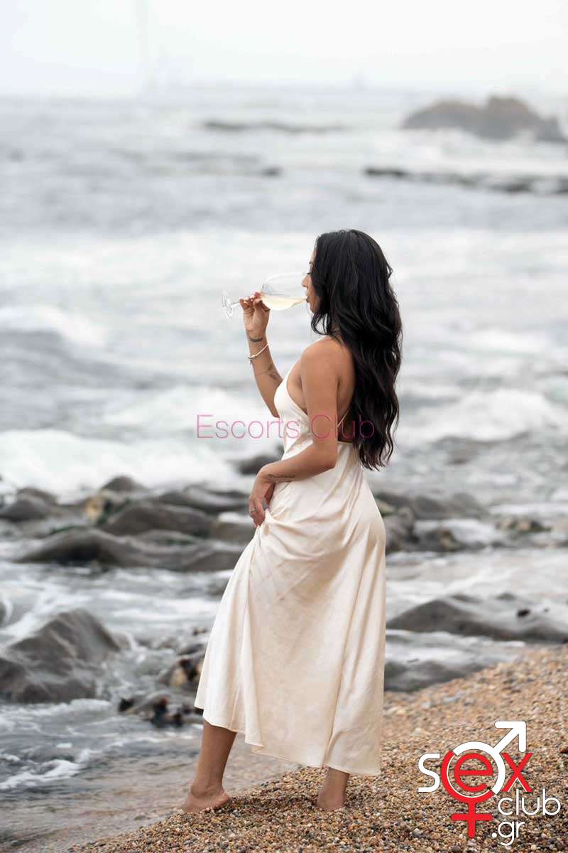 Escort-Juliana-9060
