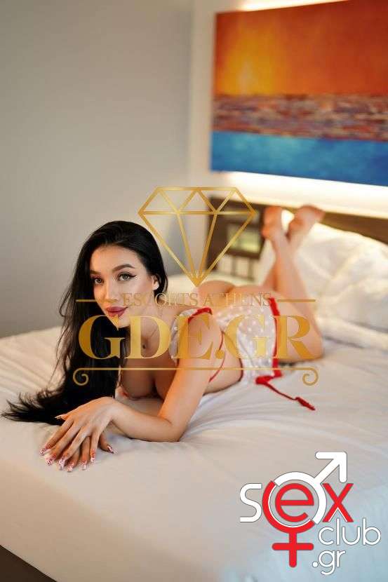 Escort-Scarlet-9363