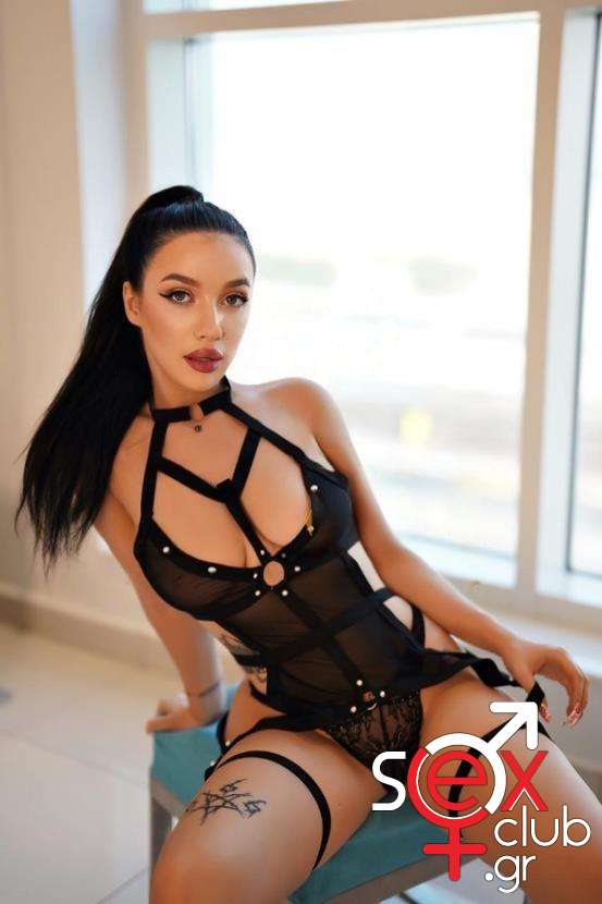 Escort-Scarlet-9363