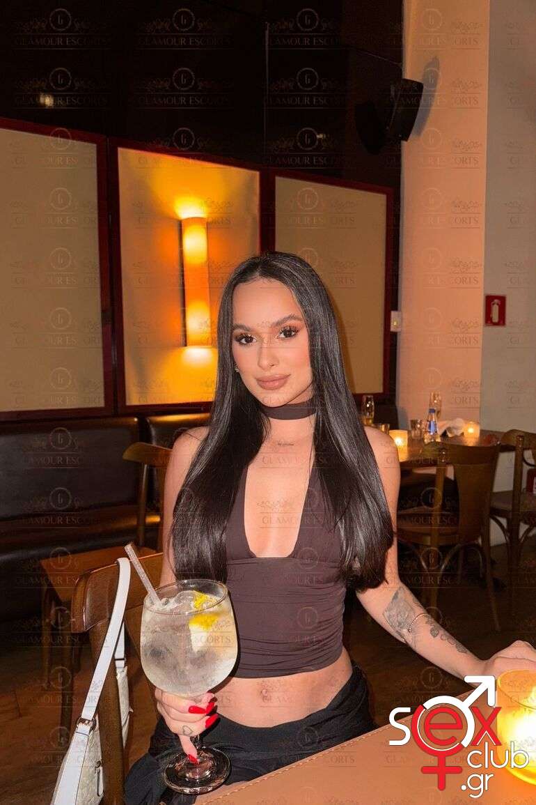 Escort-Joliet-9273