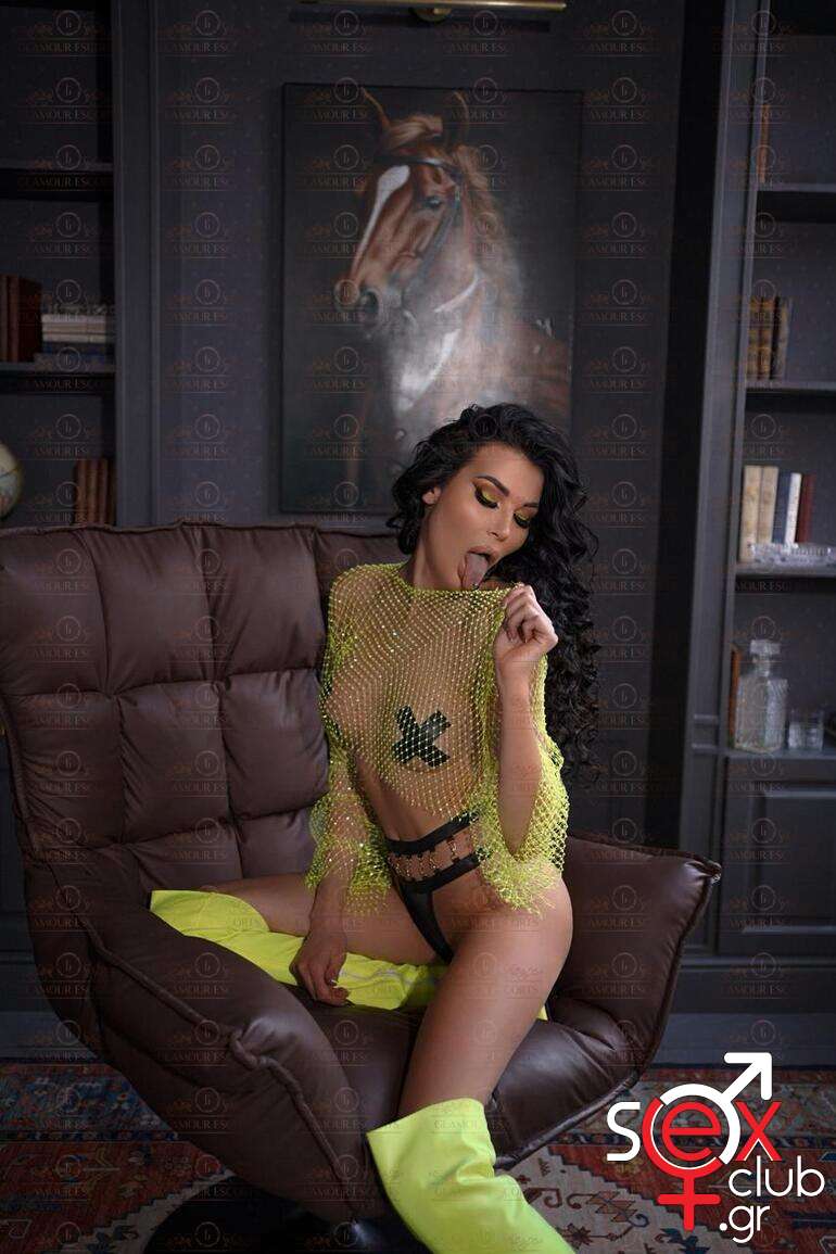 Escort-Alina-12/Olympia-7870