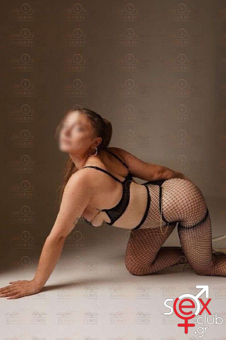 Escort-Vixen-9455