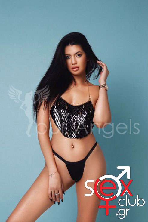 Escort-Crystal-10675